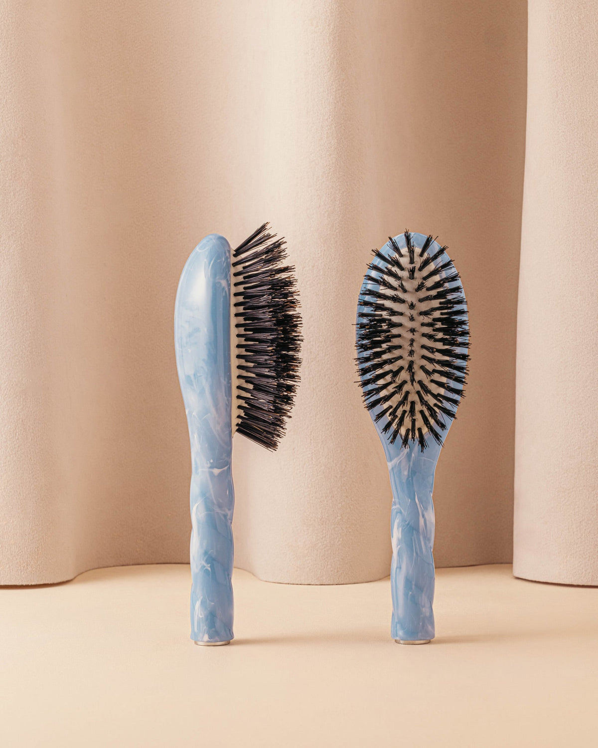 Roseanna x La Bonne Brosse N.01 La Petite Brosse Brillance & Soin l'Universelle Tie & Dye Bleu
