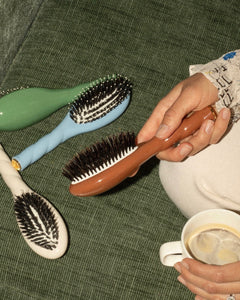 N.01 La Petite Brosse Brillance & Soin l'Universelle Terracotta