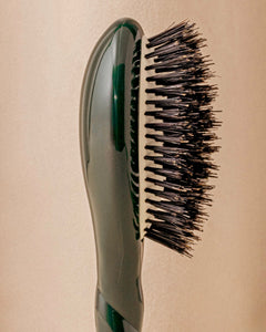 N.01 La Petite Brosse Brillance & Soin l'Universelle Vert Emeraude