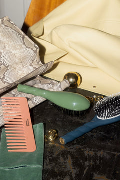 N.01 La Petite Brosse Brillance & Soin l'Universelle Vert Amande