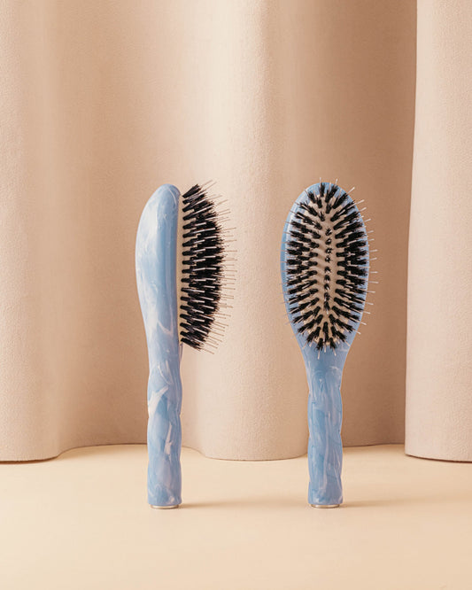 Roseanna x La Bonne Brosse N.02 La Petite Brosse Démêlante & Soin l'Indispensable Tie & Dye Bleu