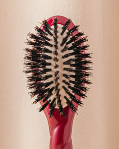 N.01 La Micro Brosse Brillance & Soin l'Universelle Rouge Cerise